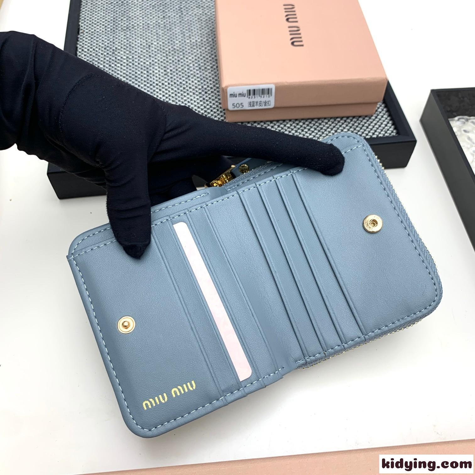 マテラッセレザー コンパクト財布 ミュウミュウ 財布 コピー ブルー-3