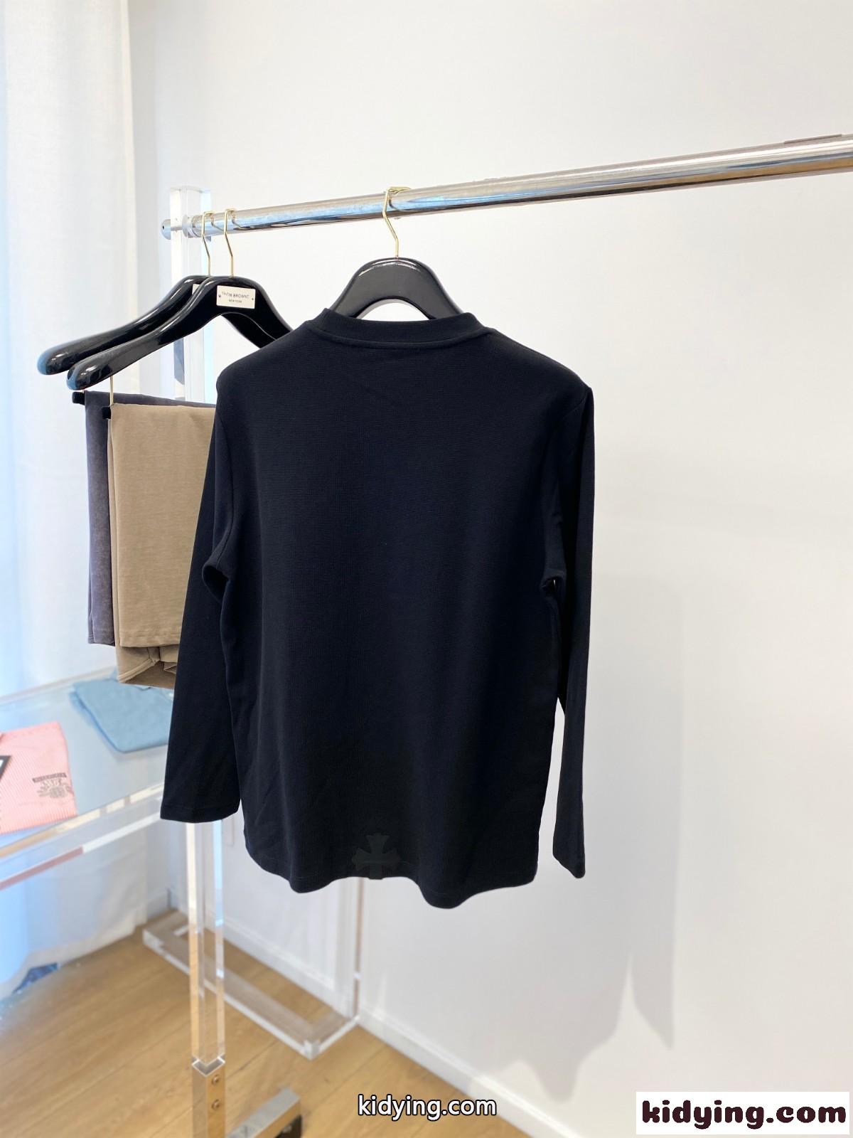 シンプル クロスロゴ クルーネック クロムハーツ Tシャツ コピー 長袖Tシャツ ブラック-4