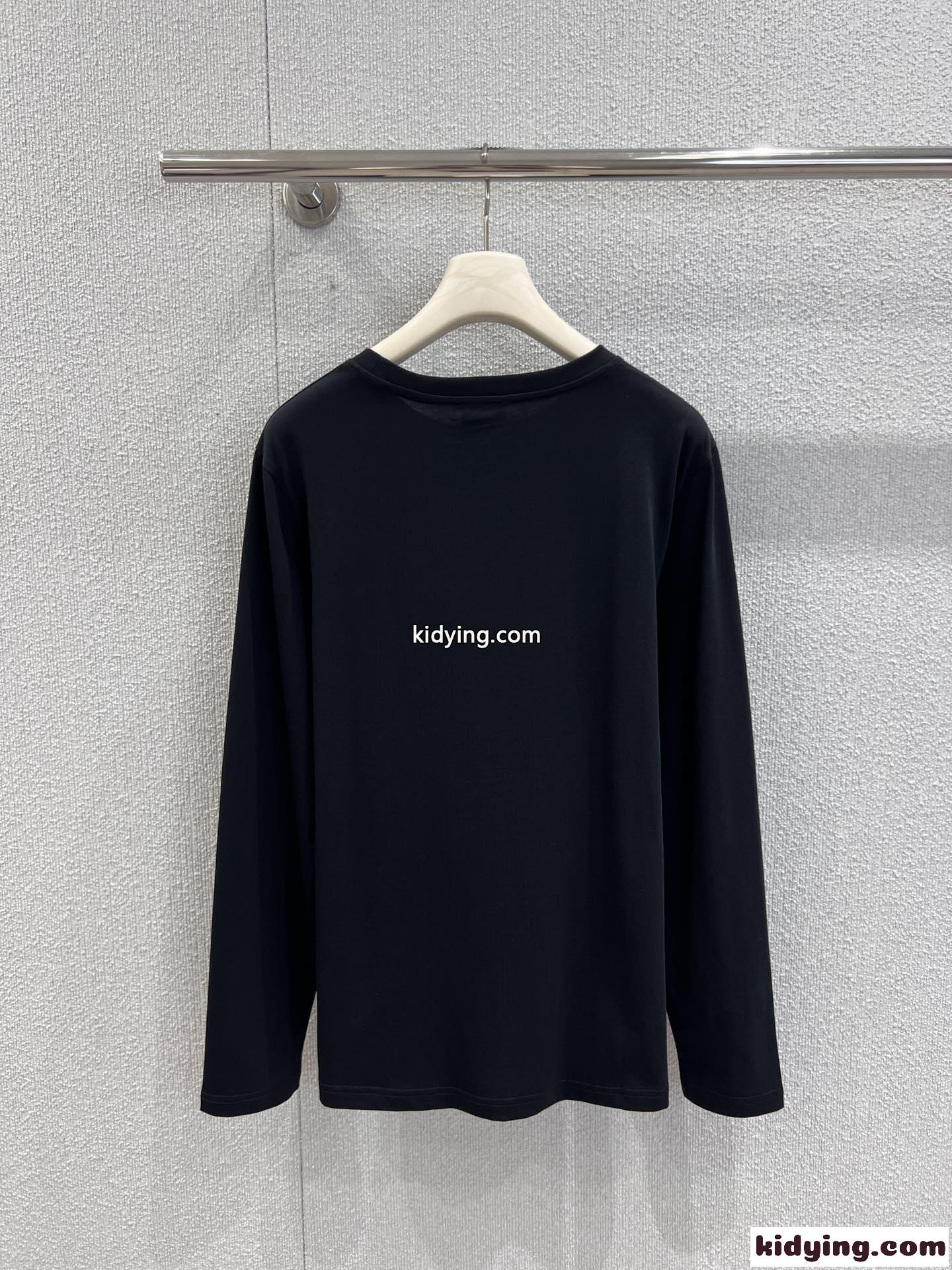 シンプル ロゴ入り 長袖Tシャツ フェンディ Tシャツ 偽物 コットン ブラック-2