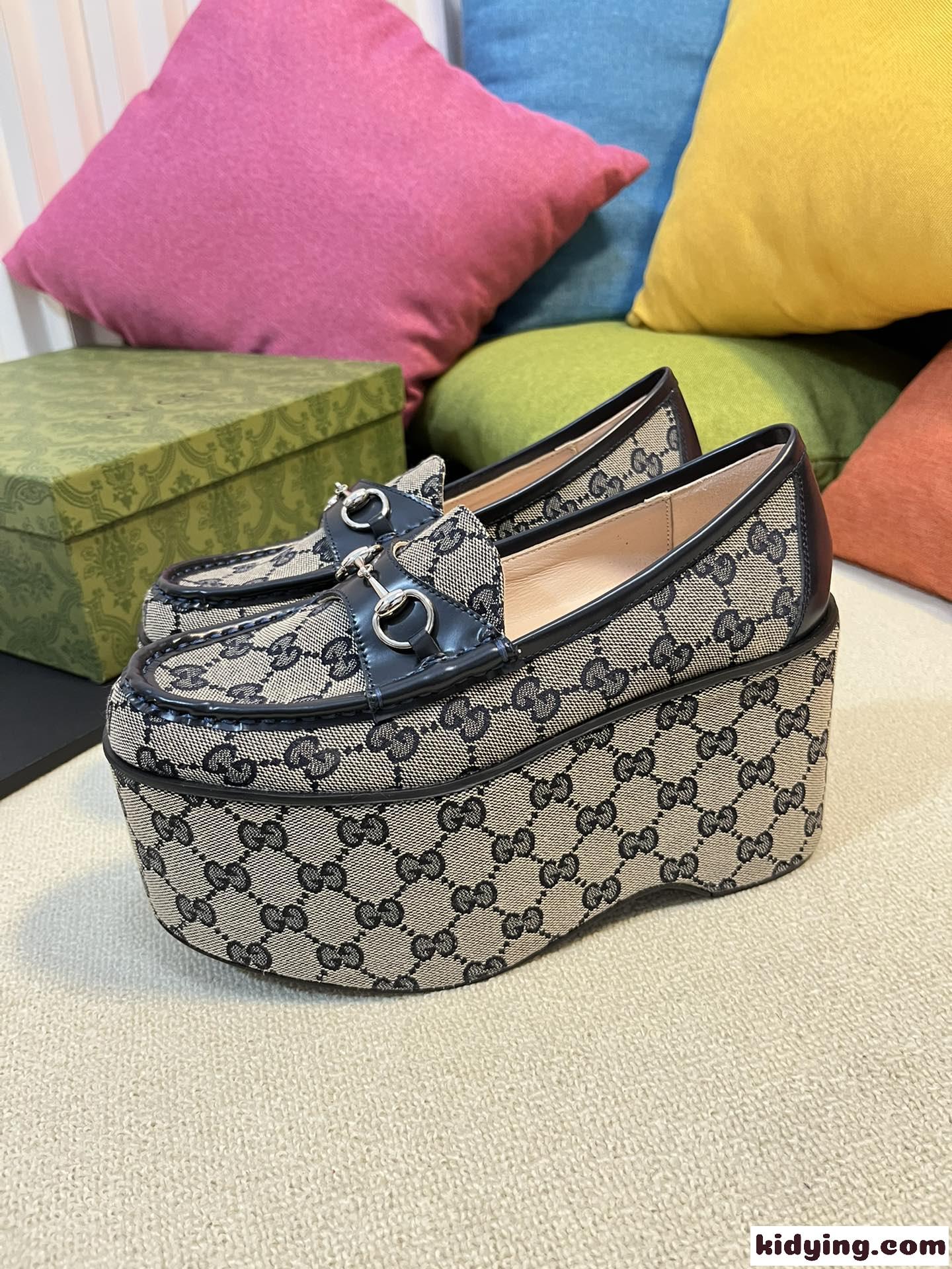 ウィメンズ グッチ シューズ コピー GUCCI ホースビット プラットフォーム ローファー-0