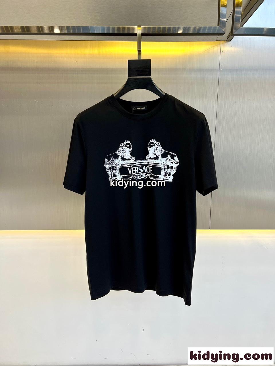 ヴェルサーチェ カルトゥーシュ 半袖Tシャツ ヴェルサーチェ Tシャツ コピー ブラック-0