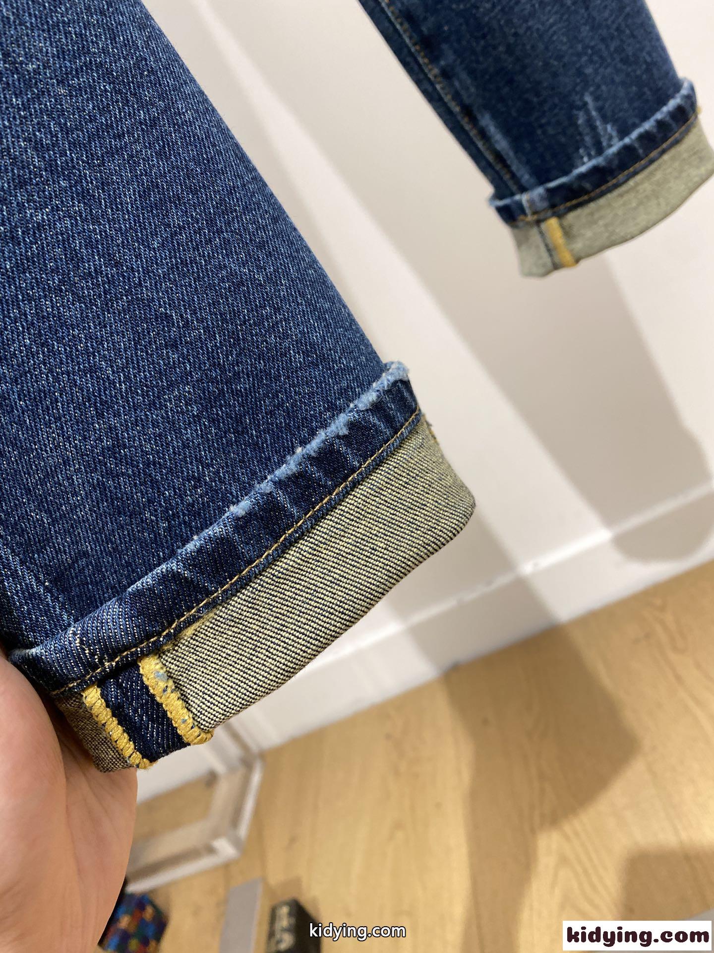 合わせやすい メンズ ドルチェ&ガッバーナ ジーンズ 偽物 ストレッチ デニムパンツ-3