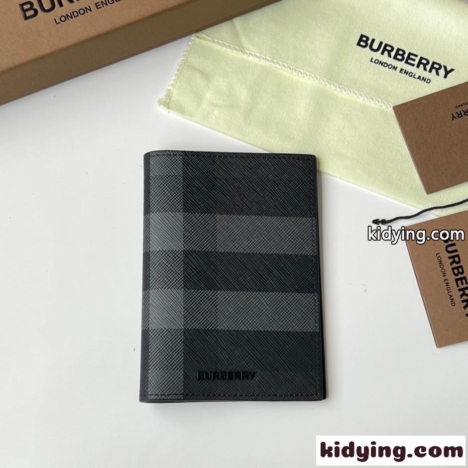Burberry バーバリー チェック パスポートホルダー スーパーコピー ブラック-2