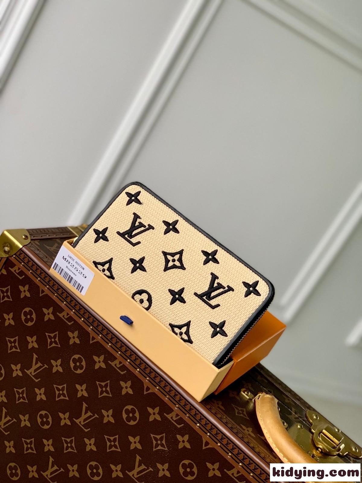 M82529 LV バイ・ザ・プール ジッピー・ウォレット ルイヴィトン 財布 コピー-0