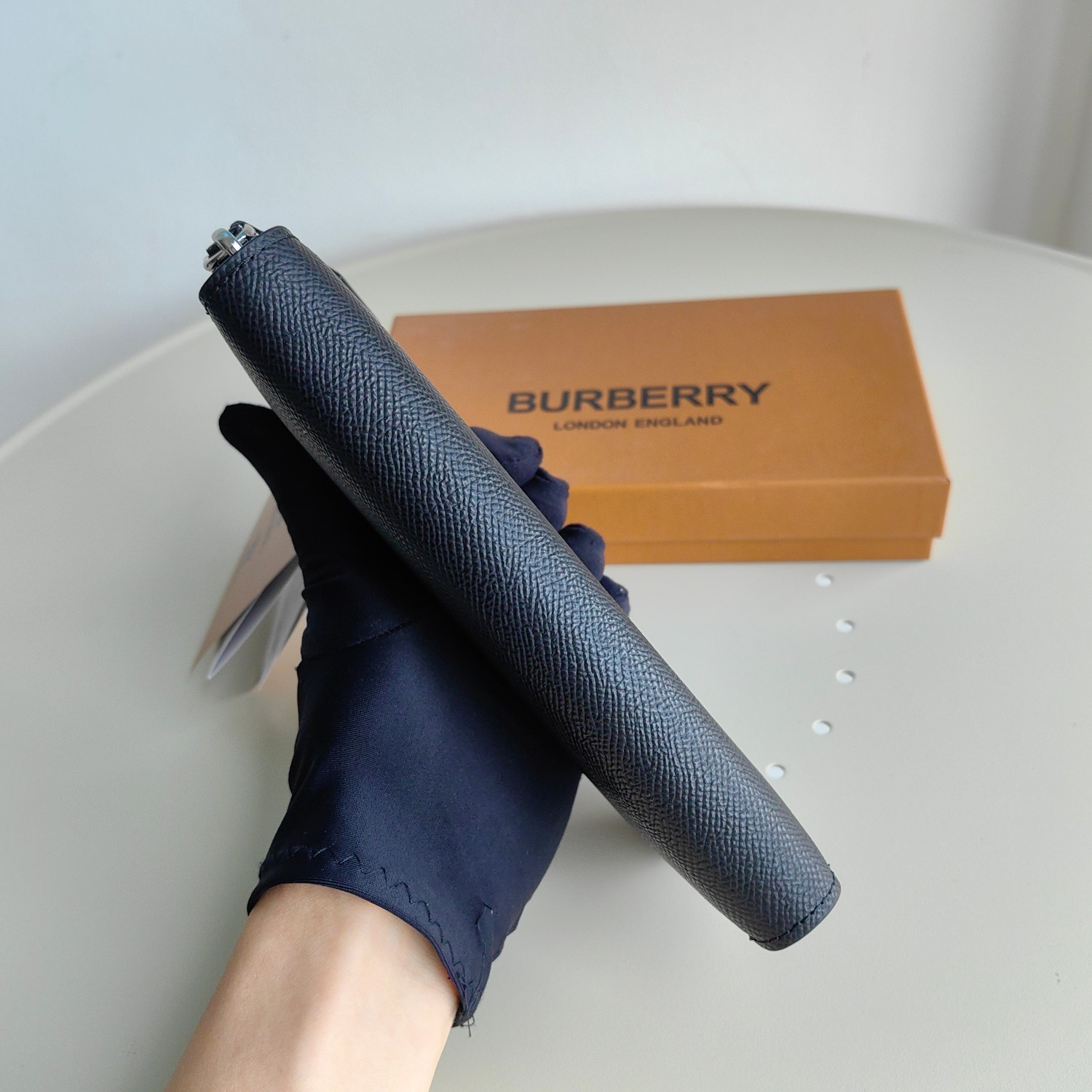 シンプル 上品 バーバリー 財布 スーパーコピー ラウンドファスナー 長財布-0