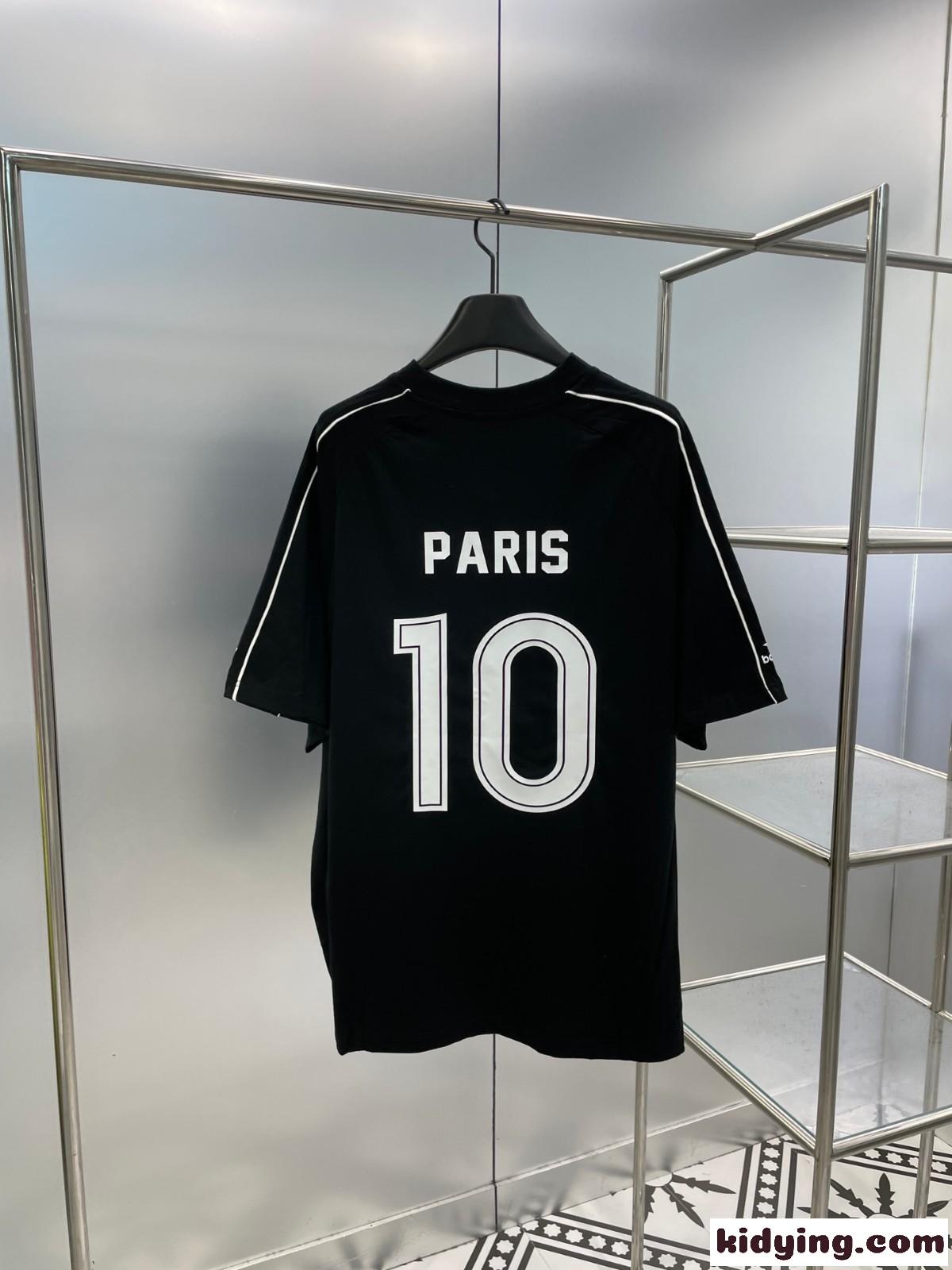 ユニセックス オーバーサイズ PARIS SOCCER 半袖Tシャツ バレンシアガ Tシャツ 偽物 ブラック-2