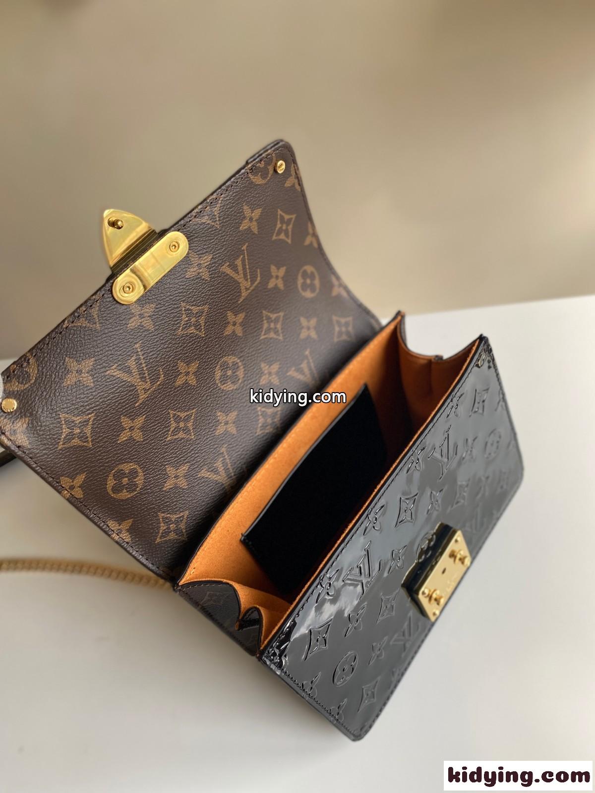 M90516 LV ルイヴィトン ワインウッド モノグラムヴェルニ バッグ スーパーコピー ブラック-4
