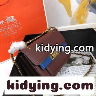 Coach コーチの女性バッグコーナーの新しいTroupe コーチバッグ 新作コピー 女性はオルガンチェーンバッグを片肩に斜めに掛ける-2
