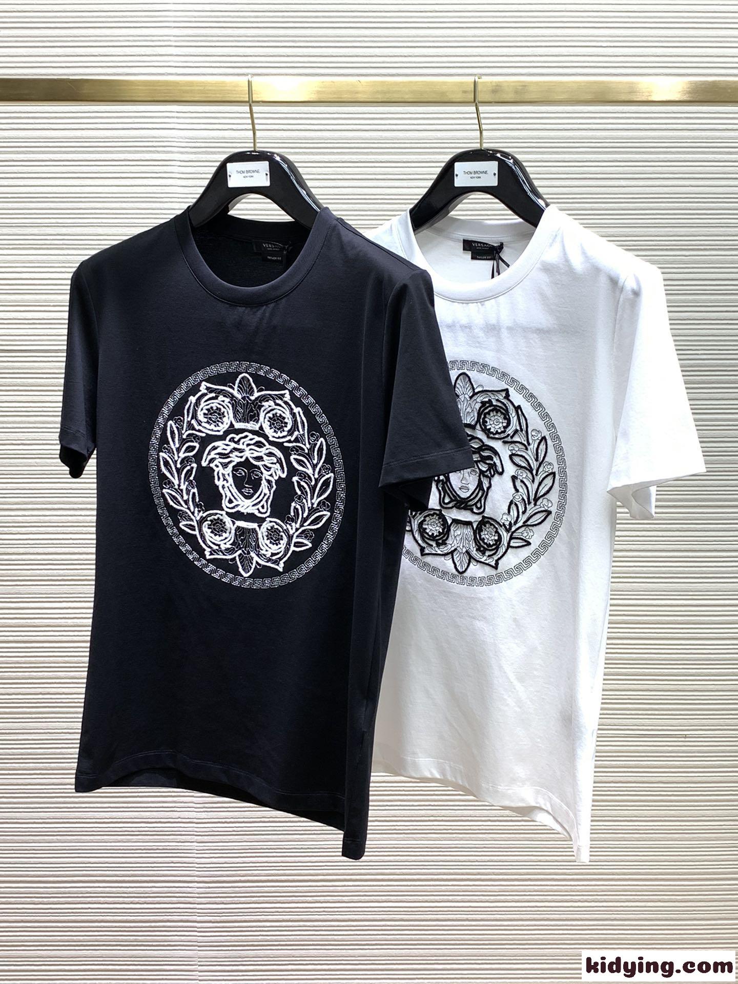 定番 メドゥーサ 刺繍 半袖Tシャツ ヴェルサーチェ Tシャツ コピー メンズ トップス-1