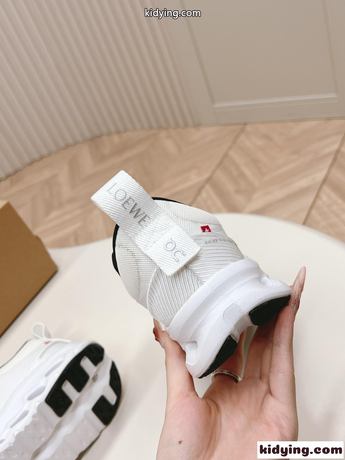 LOEWE x On クラウドティルト スニーカー 軽量 カジュアル ロエベ スニーカー コピー ホワイト-3