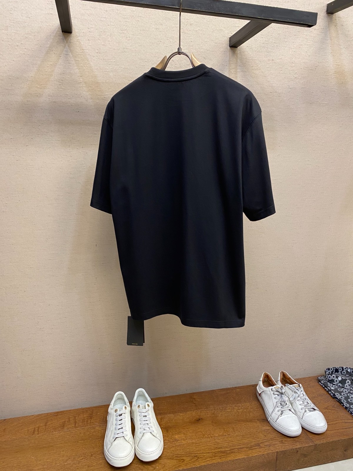 リラックス コットン クルーネック 半袖Tシャツ ヴェルサーチェ Tシャツ コピー ブラック-2