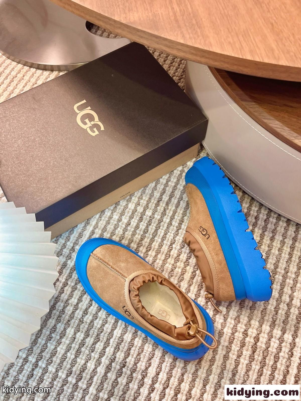 目を引く配色 カジュアル UGG アグ スーパーコピー スエード スリッポン レディース メンズ-4