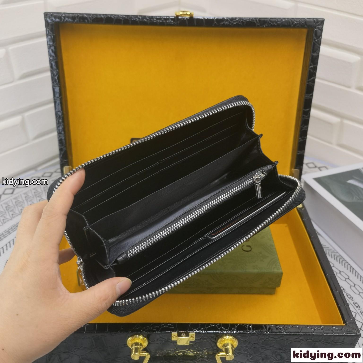 上品 シック カジュアル おしゃれ グッチ 財布 コピー 長財布 ラウンドファスナー ウォレット-4