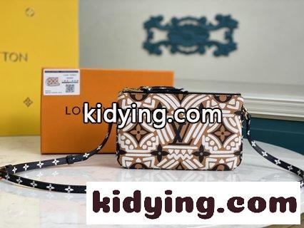 ルイ・ヴィトン バッグ 安い コピー LV Crafty抽象グラフィックアートキャプチャ 新しいPochette Double Zipチェーンバッグを煥す-0