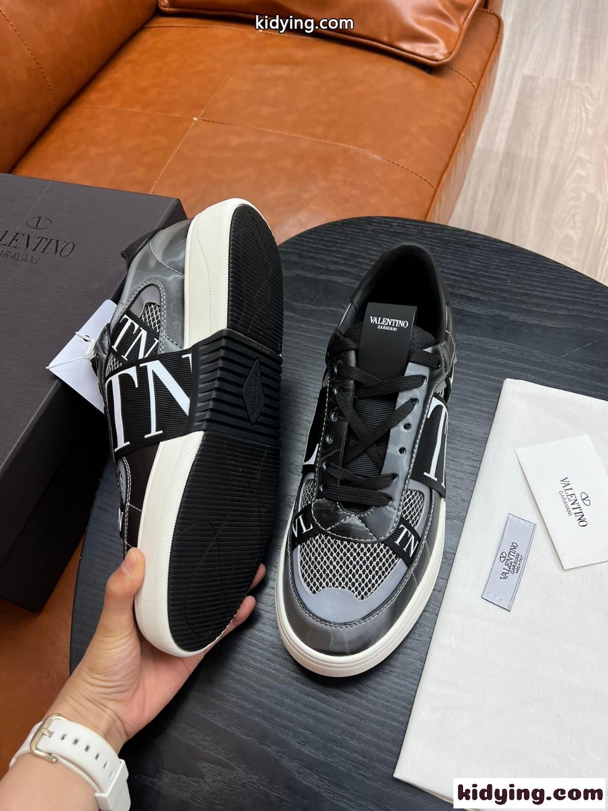 カジュアル 人気 ヴァレンティノ VLTN メッシュ＆レザー ロートップ スニーカー コピー メンズシューズ-2