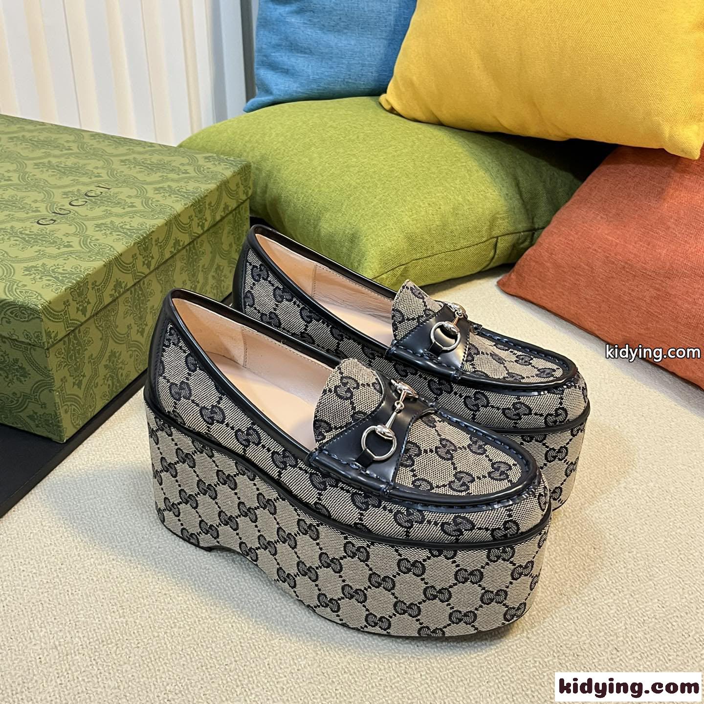 ウィメンズ グッチ シューズ コピー GUCCI ホースビット プラットフォーム ローファー-1