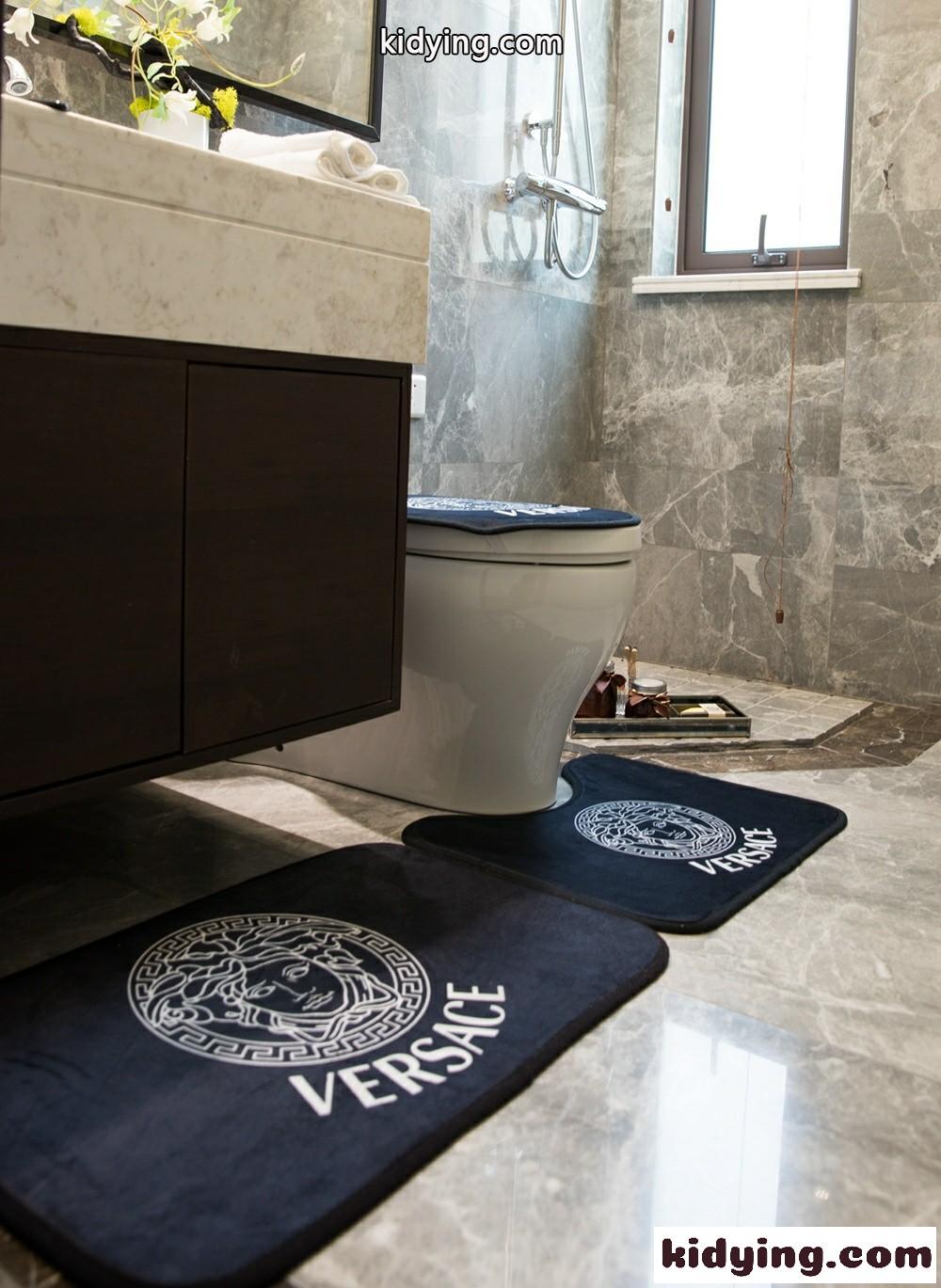 ヴェルサーチェ トイレマットセット コピー ブラック 心地良いです 滑るのを防ぎます 静かな音 浴室 人気-2
