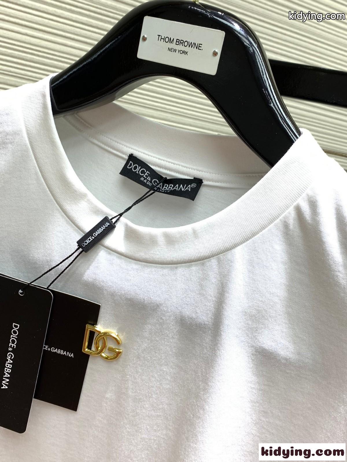 シンプル DGメタリックロゴ コットン 半袖 ドルチェ&ガッバーナ Tシャツ コピー ホワイト-1