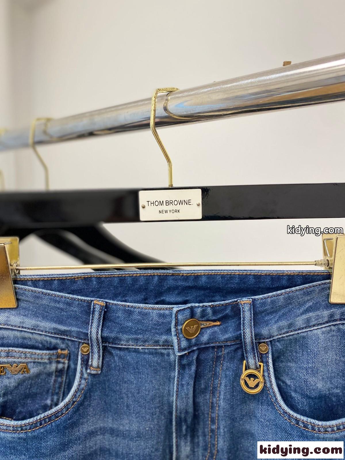 おしゃれ ストレッチ ウォッシュ加工 デニムパンツ アルマーニ ジーンズ コピー メンズ-1