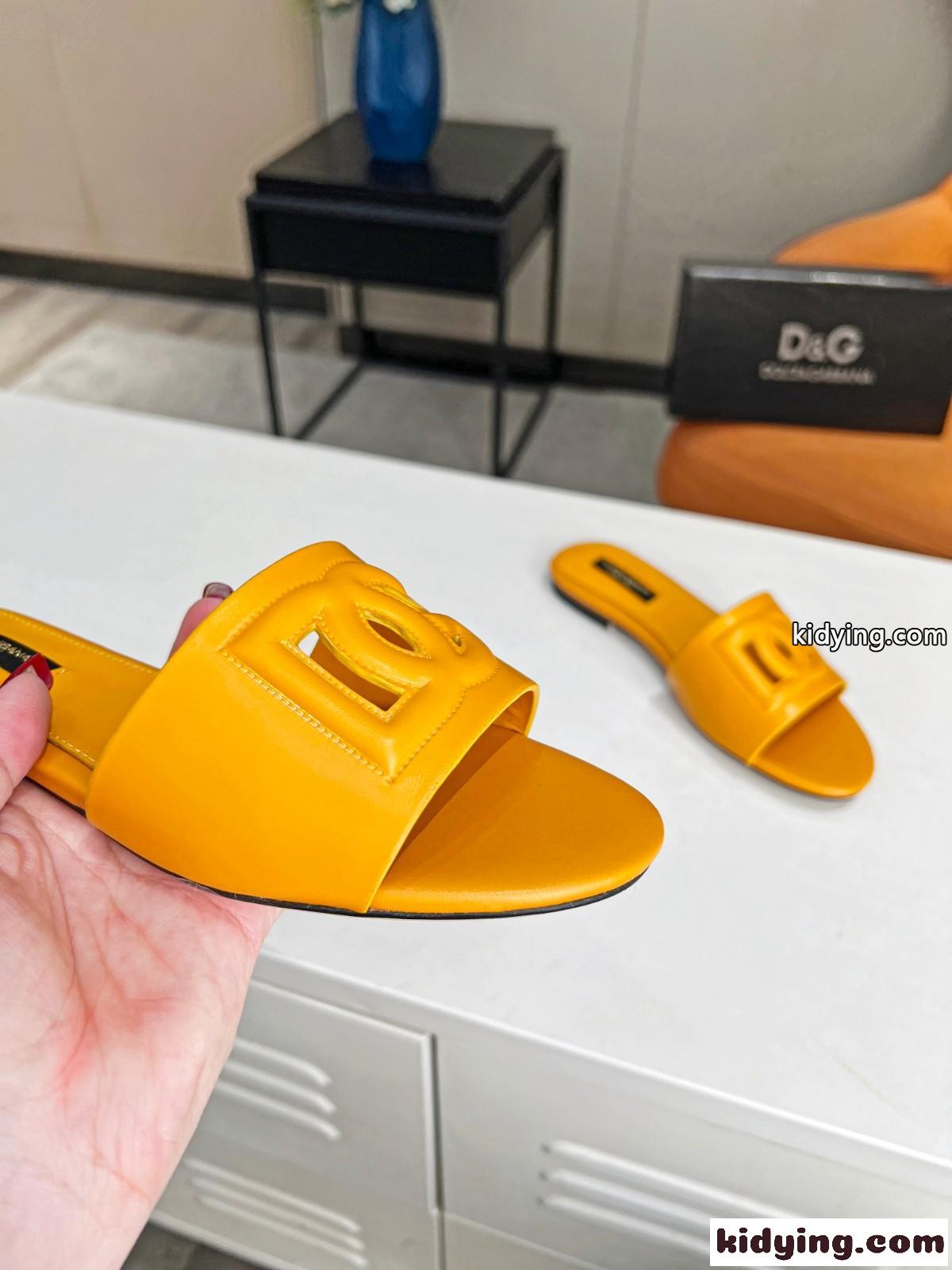 スライドサンダル カーフスキン DGロゴ ドルチェ&ガッバーナ サンダル コピー イエロー-3