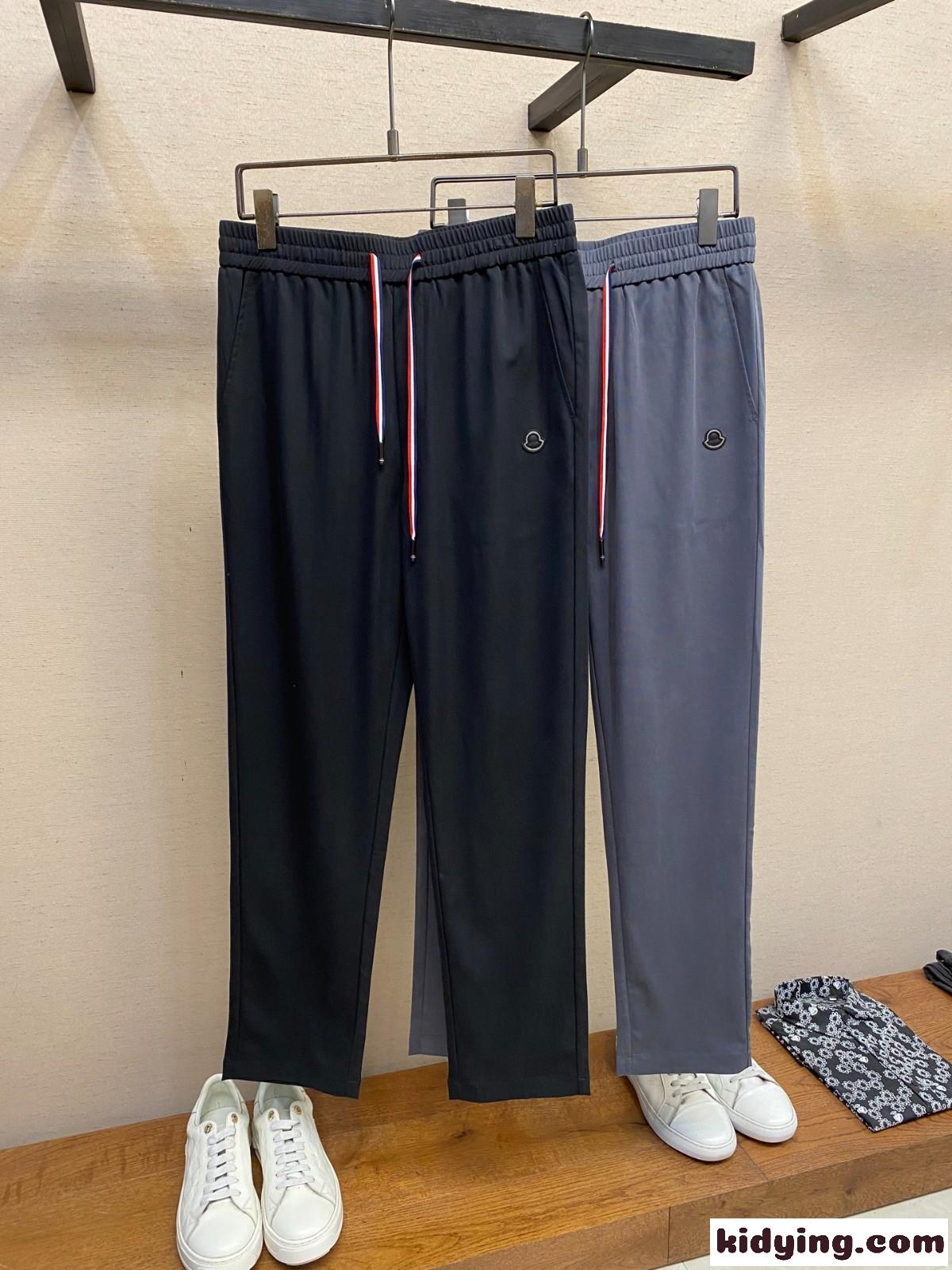 カジュアル ロゴ入り モンクレール パンツ スーパーコピー ジョガーパンツ-1