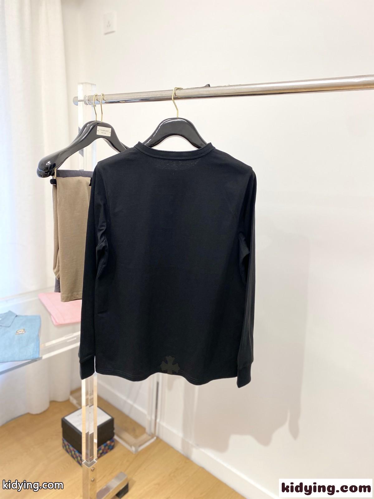 クロムハーツ Tシャツ 偽物 カジュアル クロスパッチ 長袖Tシャツ ブラック-4