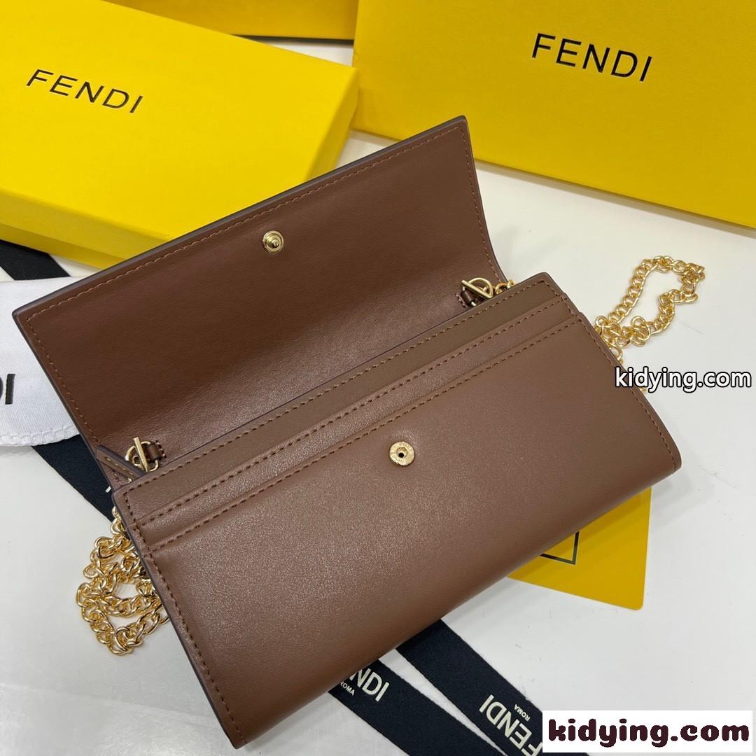 FENDI ROMAコンチネンタル財布 チェーン付き フェンディ 財布 人気 コピー ウォレット ブラウン-2
