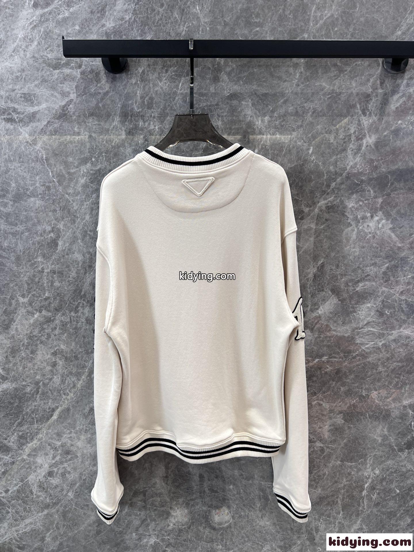 パッチ付 コットン スウェットシャツ プラダ Tシャツ コピー ユニセックス-1