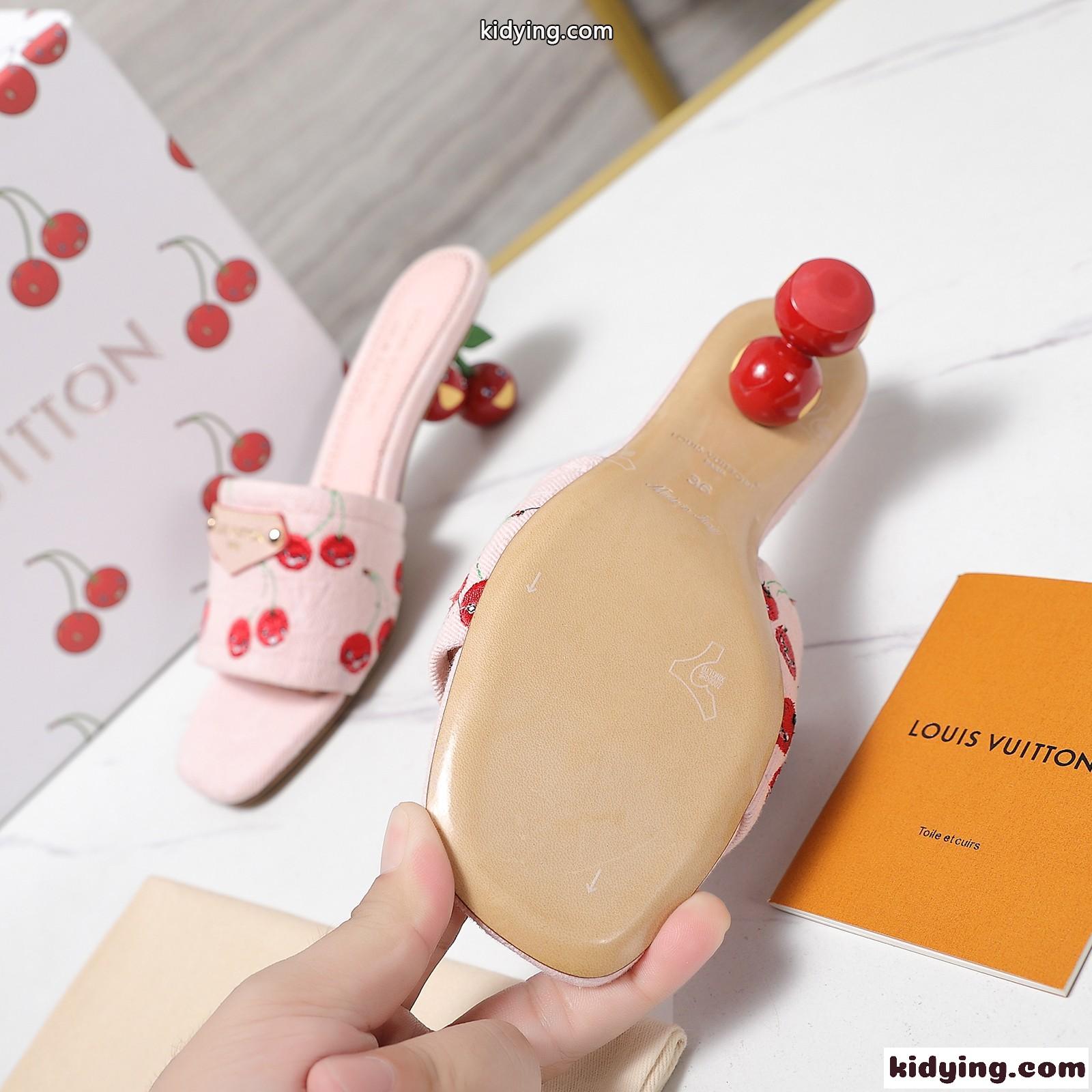 注目コラボ 可愛い LV × TM リリー ミュール ルイ・ヴィトン サンダル スーパーコピー N級品-4