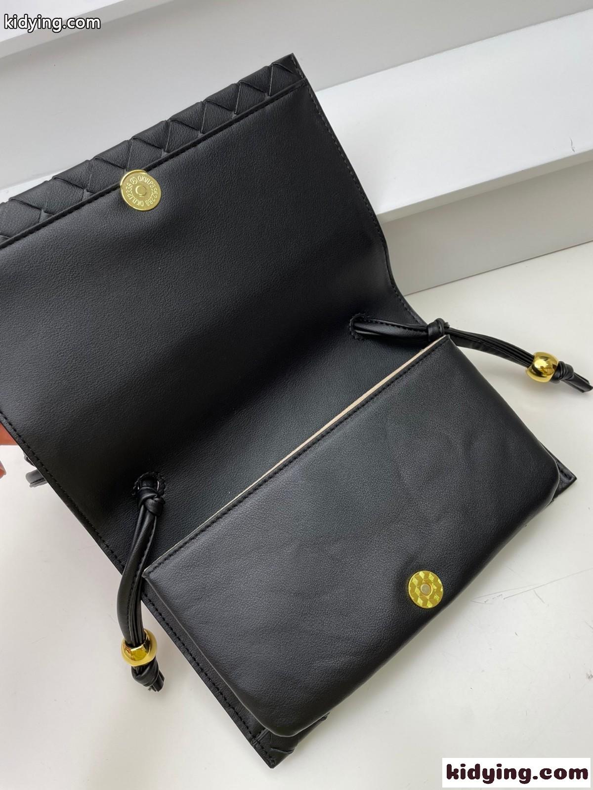 23SS Trio Pouch トリオ ポーチ ストラップ バッグ ボッテガ・ヴェネタ バッグ コピー ブラック-3