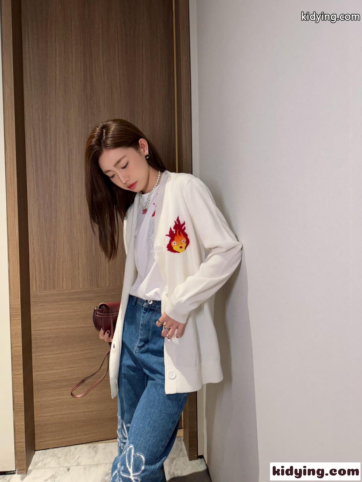 LOEWE × ハウルの動く城 カルシファー Vネック ウール ロエベ カーディガン コピー 長袖-4