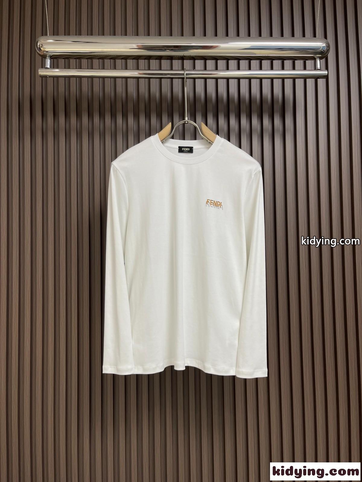 シンプル 合わせやすい ロゴ 長袖Tシャツ フェンディ Tシャツ コピー クルーネック-2
