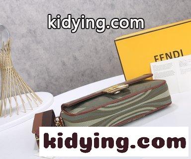 フェンディ バッグ 流行りコピー FENDI Vertigo夏カプセル限定シリーズ 高い趣味性を持っていて 第一の感覚は元気です-0