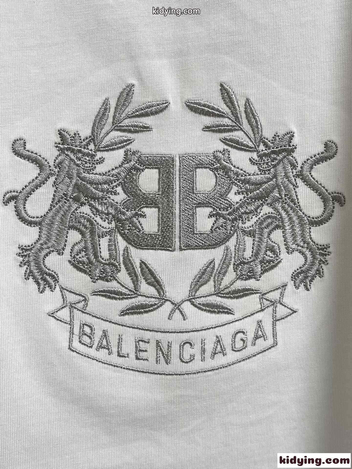 バレンシアガ Tシャツ コピー おしゃれ 刺繍入り コットン クルーネック 半袖Tシャツ-3