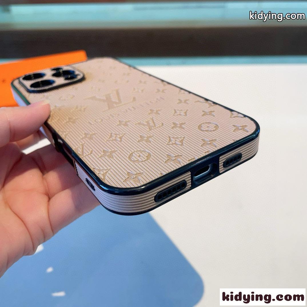 お洒落 スマホケース ルイ・ヴィトン アイフォンケース 偽物 iPhone16ケース ベージュ-1