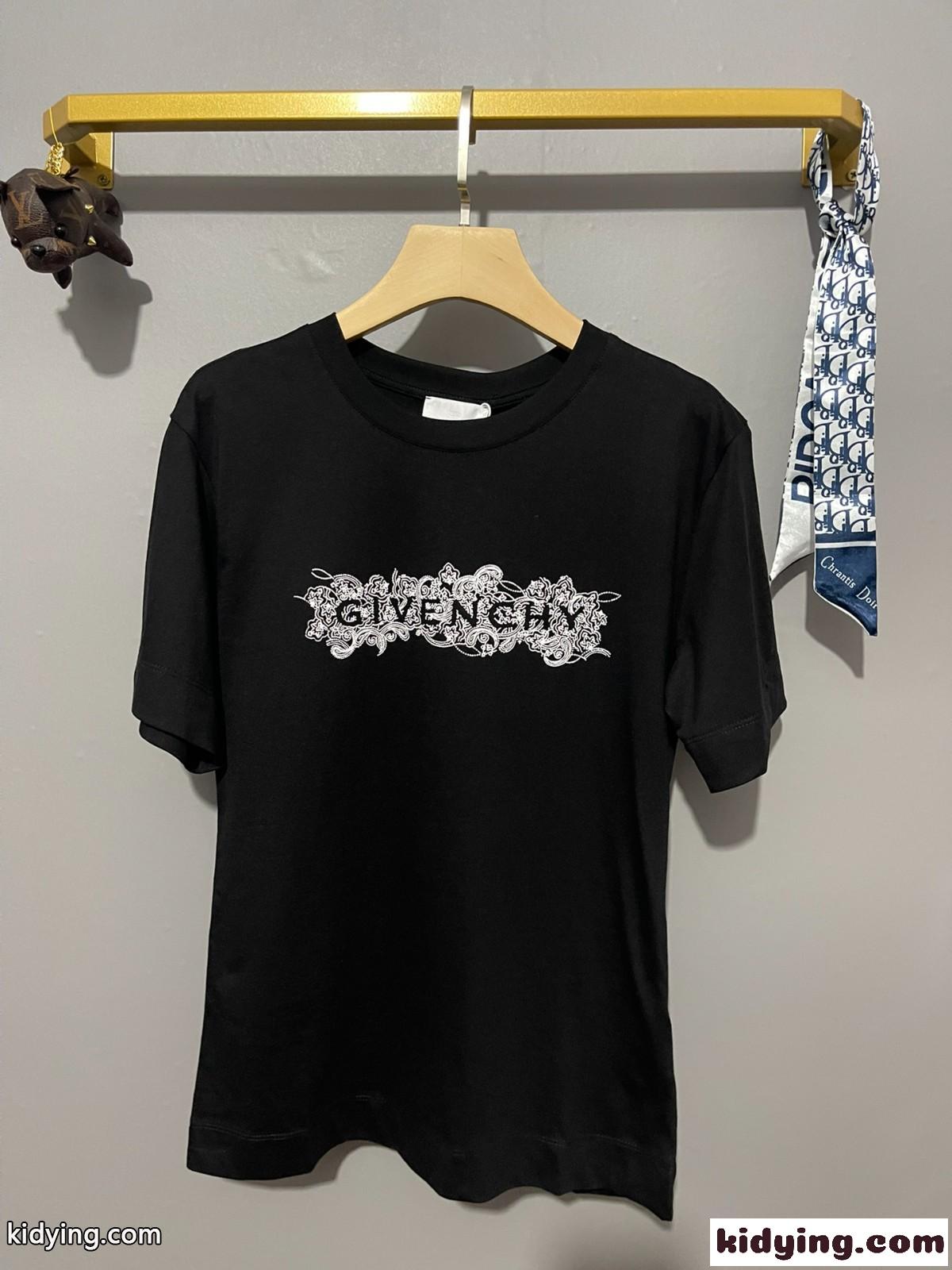 人気 ゆったり クールネック ロゴ コットン 半袖 トップス ジバンシィ Tシャツ コピー カジュアル オシャレホワイト ブラック-1