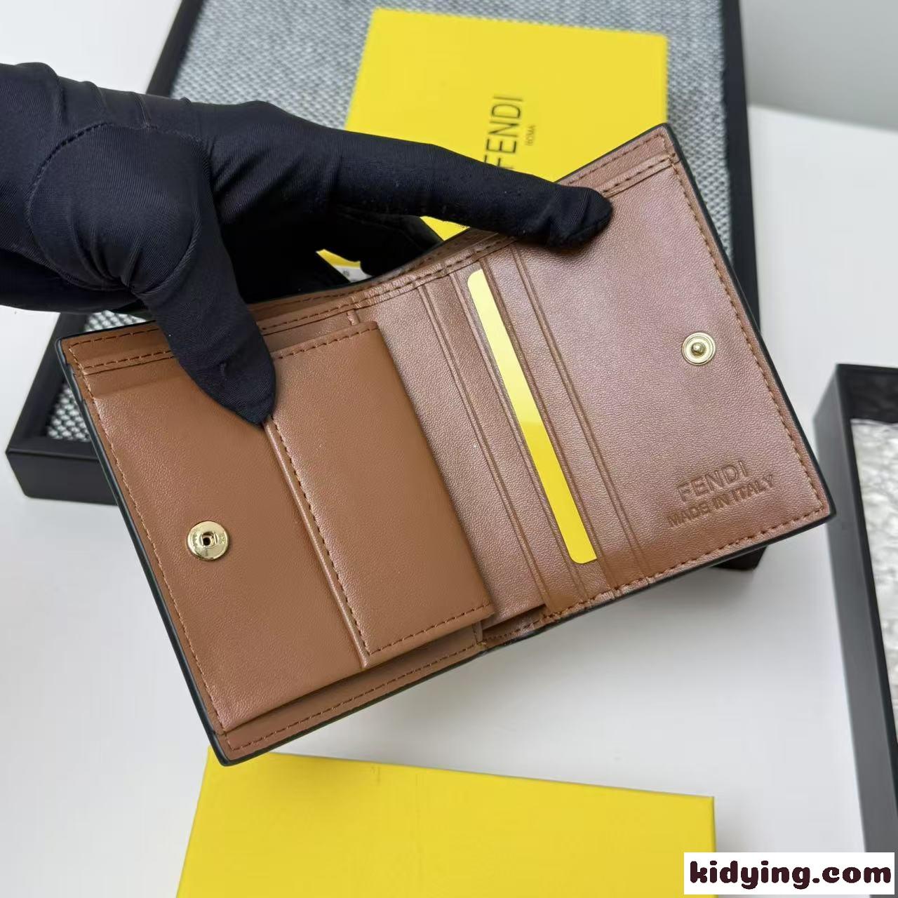 FF 小銭入れ付き 2つ折り財布 フェンディ 財布 スーパーコピー ブラウン-0
