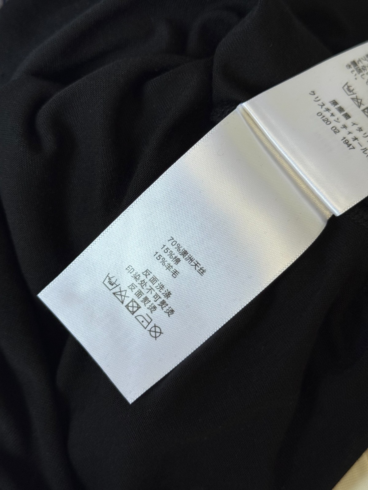 カジュアル ロゴ入り シアー 長袖Tシャツ 紫外線対策 セリーヌ Tシャツ コピー ブラック-4
