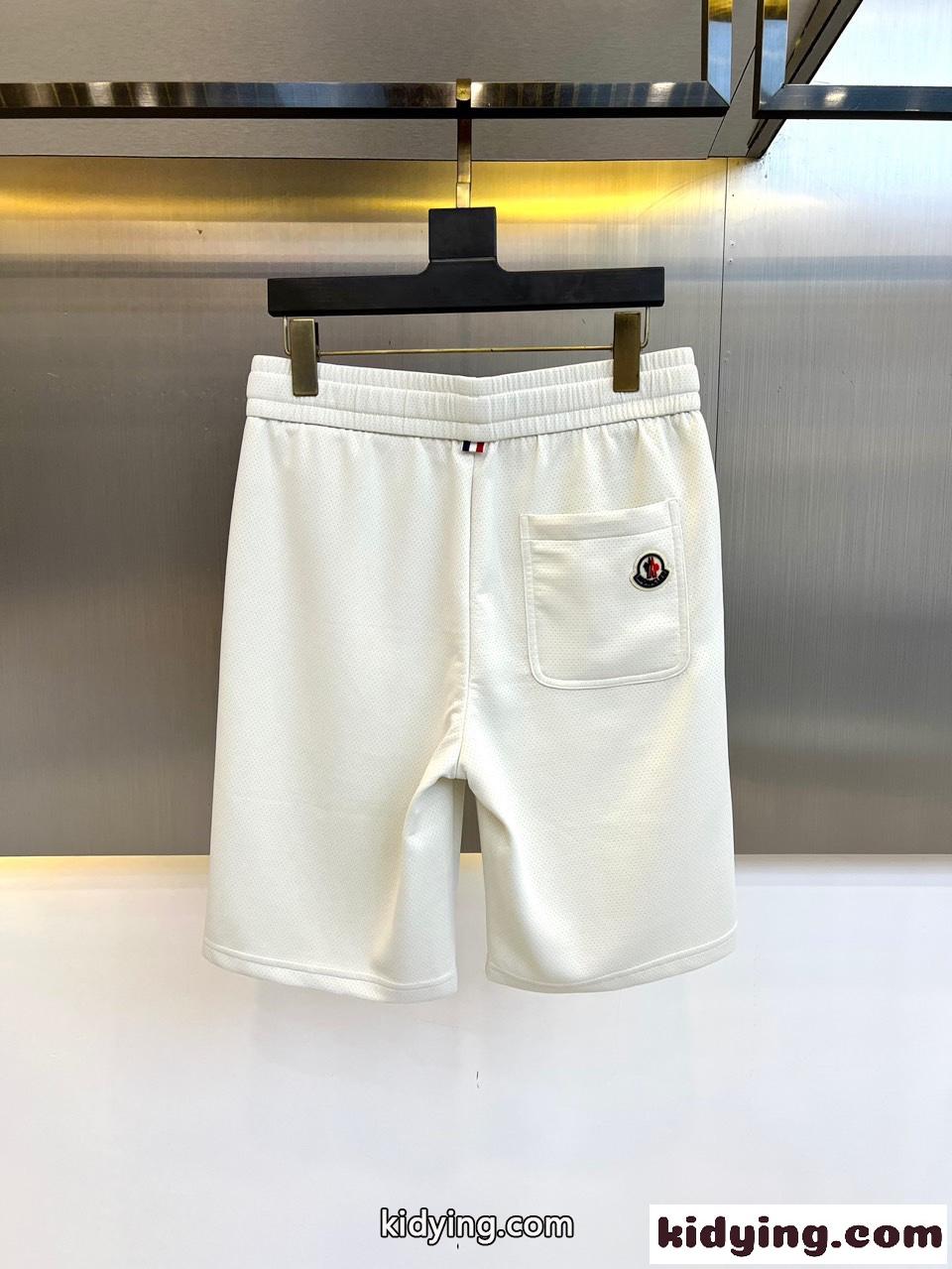 モンクレール パンツ コピー メンズ 合わせやすい カジュアル ショートパンツ ホワイト-1