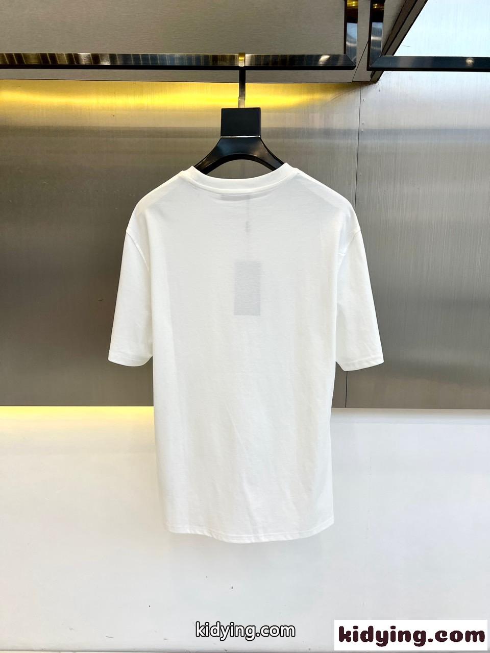 カジュアル ロゴ 半袖Tシャツ フェンディ Tシャツ 偽物 コットン ホワイト-3