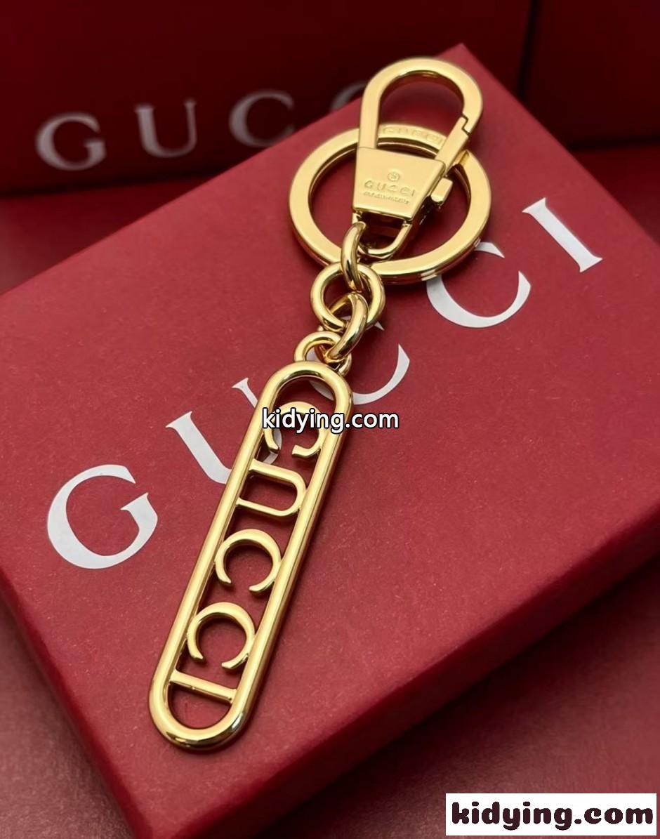 GUCCI スクリプト キーチェーン グッチ キーホルダー 偽物 キーリング-0