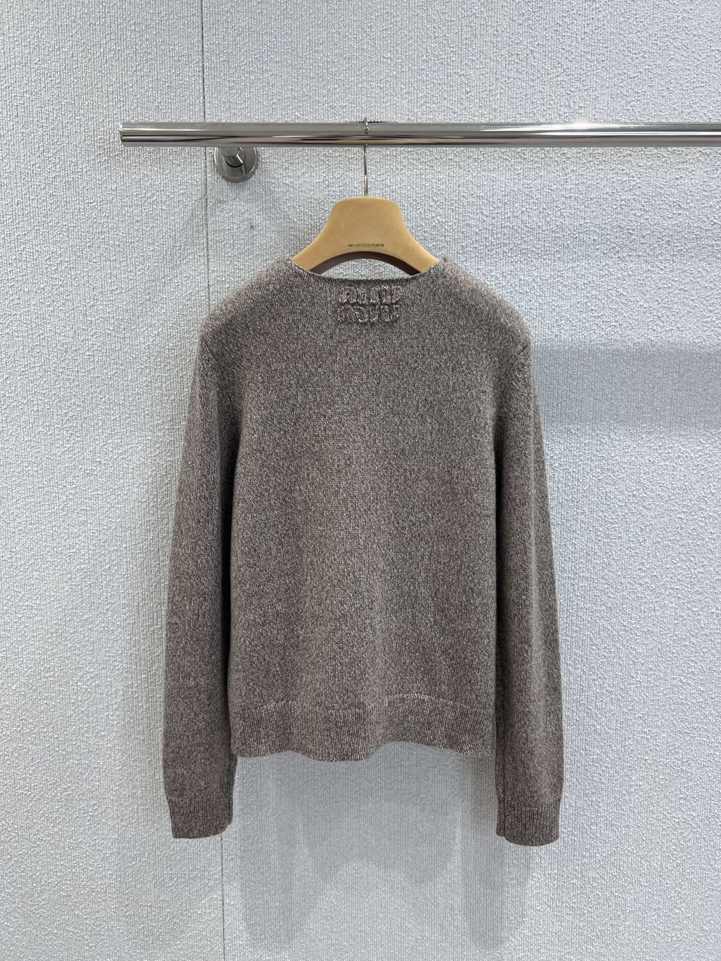 シンプル 上品 ウール カーディガン ミュウミュウ ニット コピー レディース-2