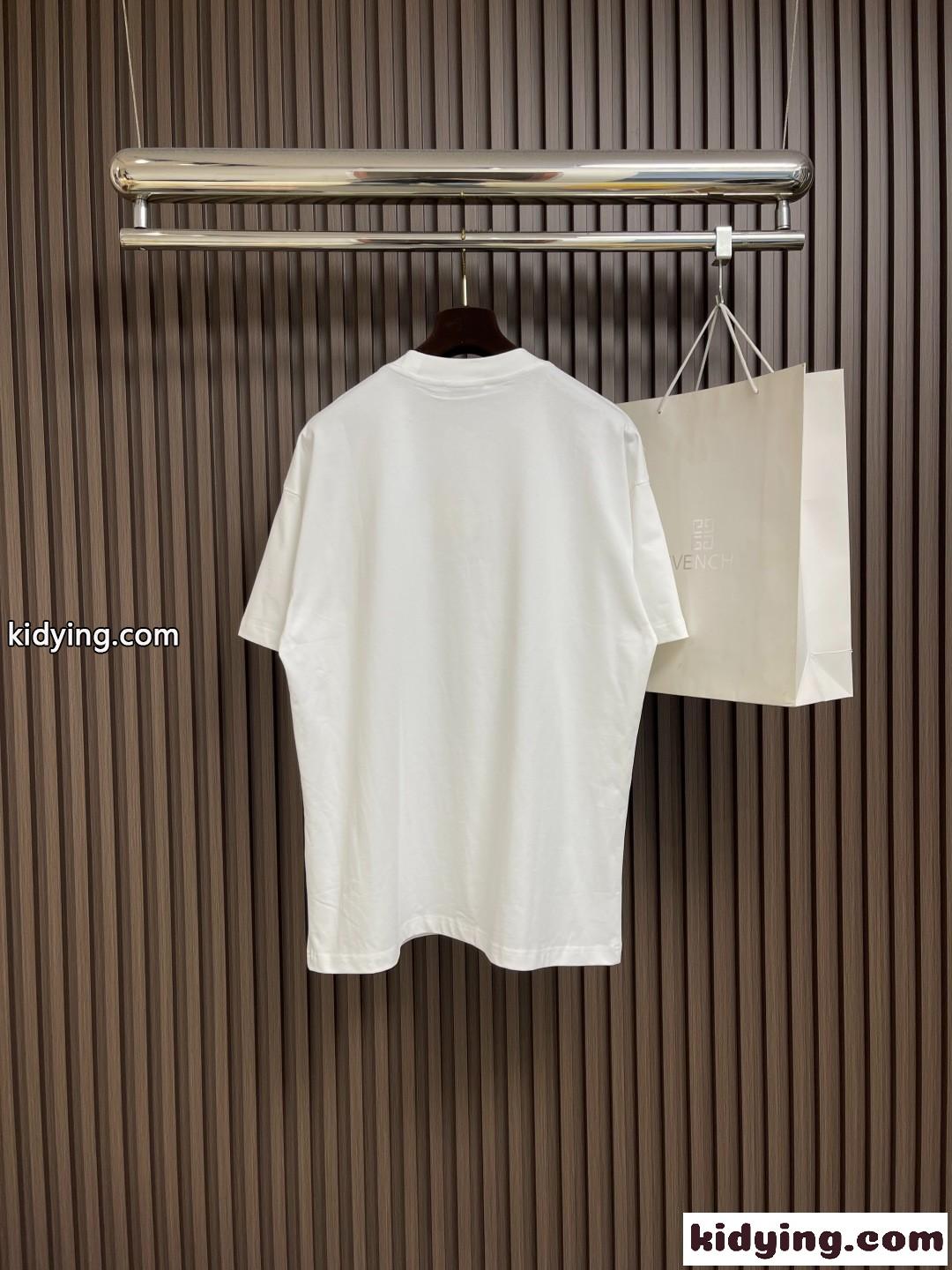 お洒落 カジュアル ロゴプリント 半袖Tシャツ ロエベ Tシャツ 偽物 クルーネック-1