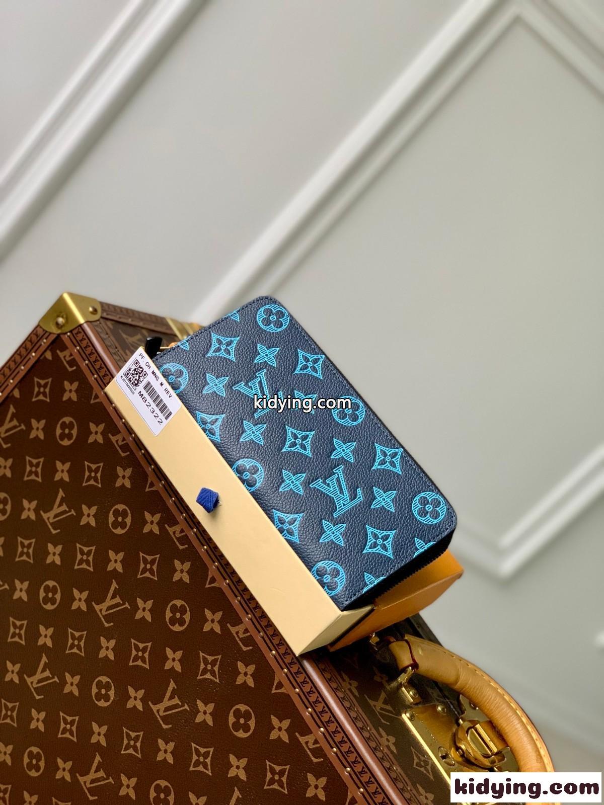 M82322 ジッピーウォレット・ヴェルティカル ルイヴィトン 財布 コピー-2