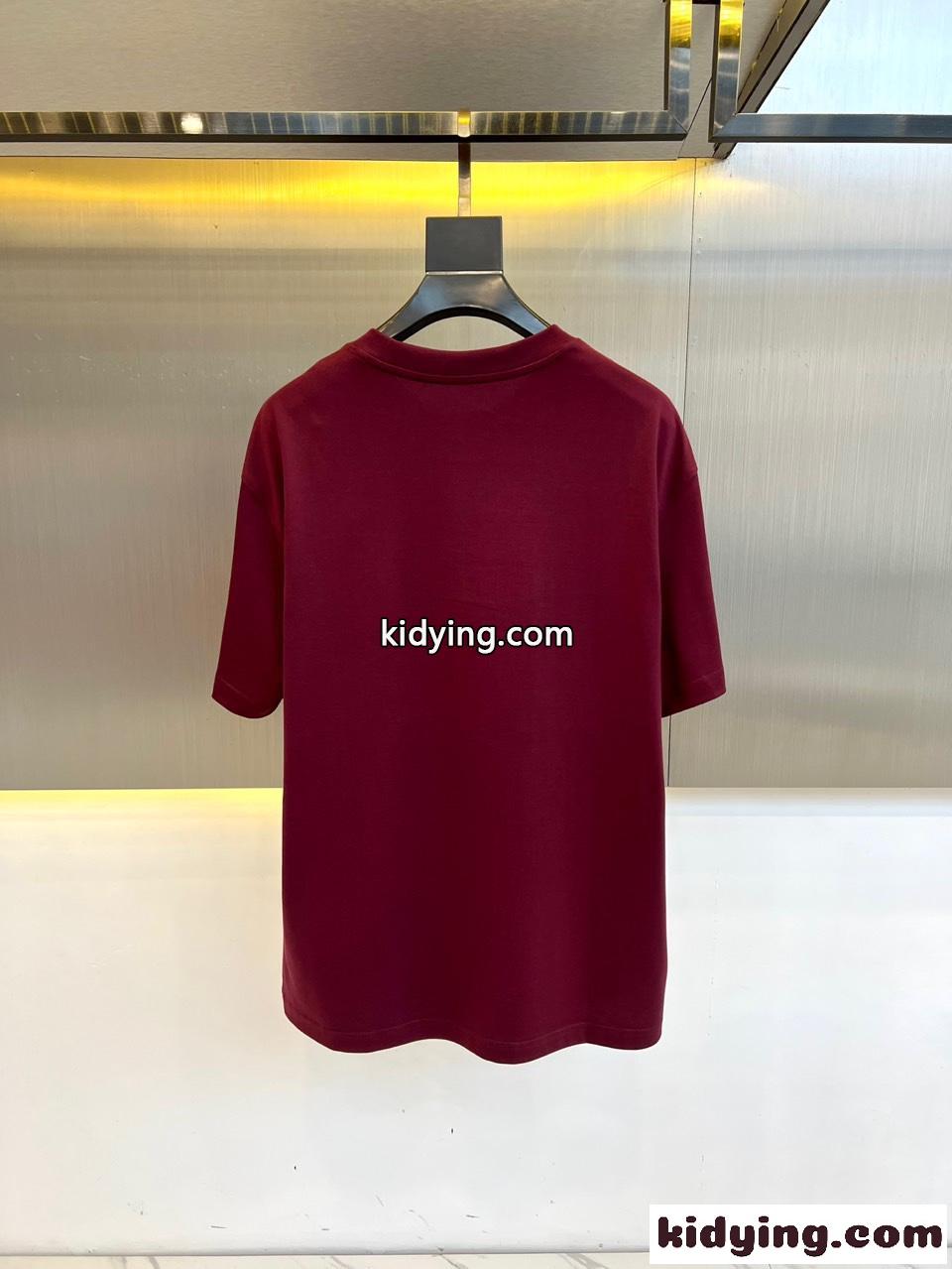 シンプル 刺繍入り アルマーニ Tシャツ コピー クルーネック レッド-3