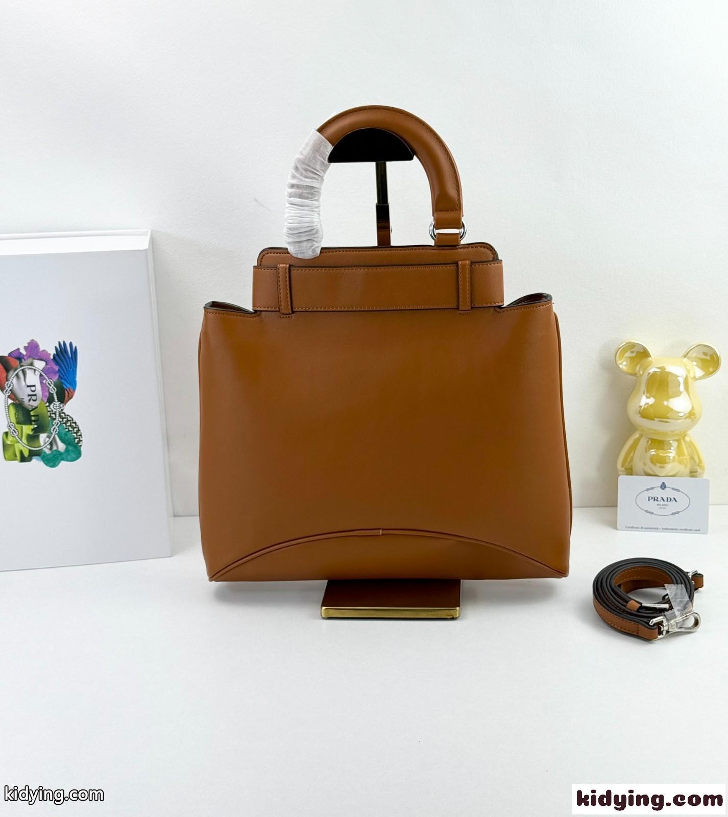 新作♪PRADA エチュード ミディアム レザーバッグ プラダ バッグ コピー ブラウン-2
