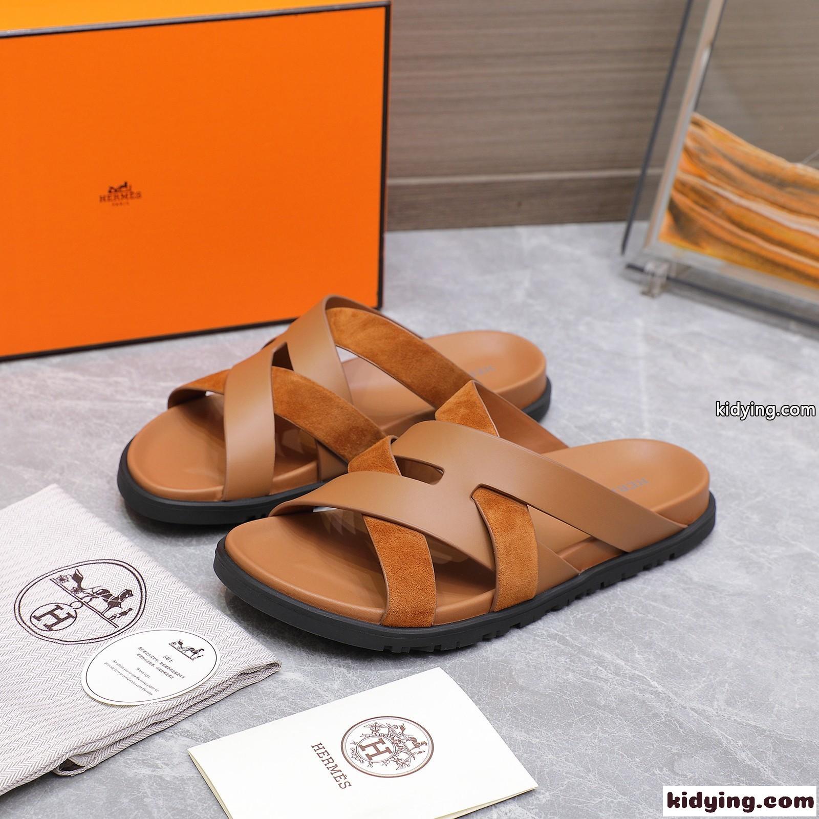 夏らしい一足!カジュアル カジミールサンダル エルメス サンダル スーパーコピー ブラウン-1