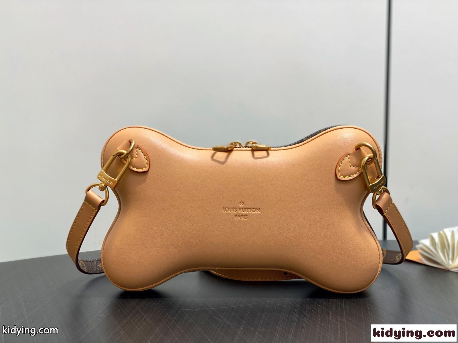 ユニーク&ボーン ウェアラブル ウォレット ルイ・ヴィトン スーパーコピー M12615-0