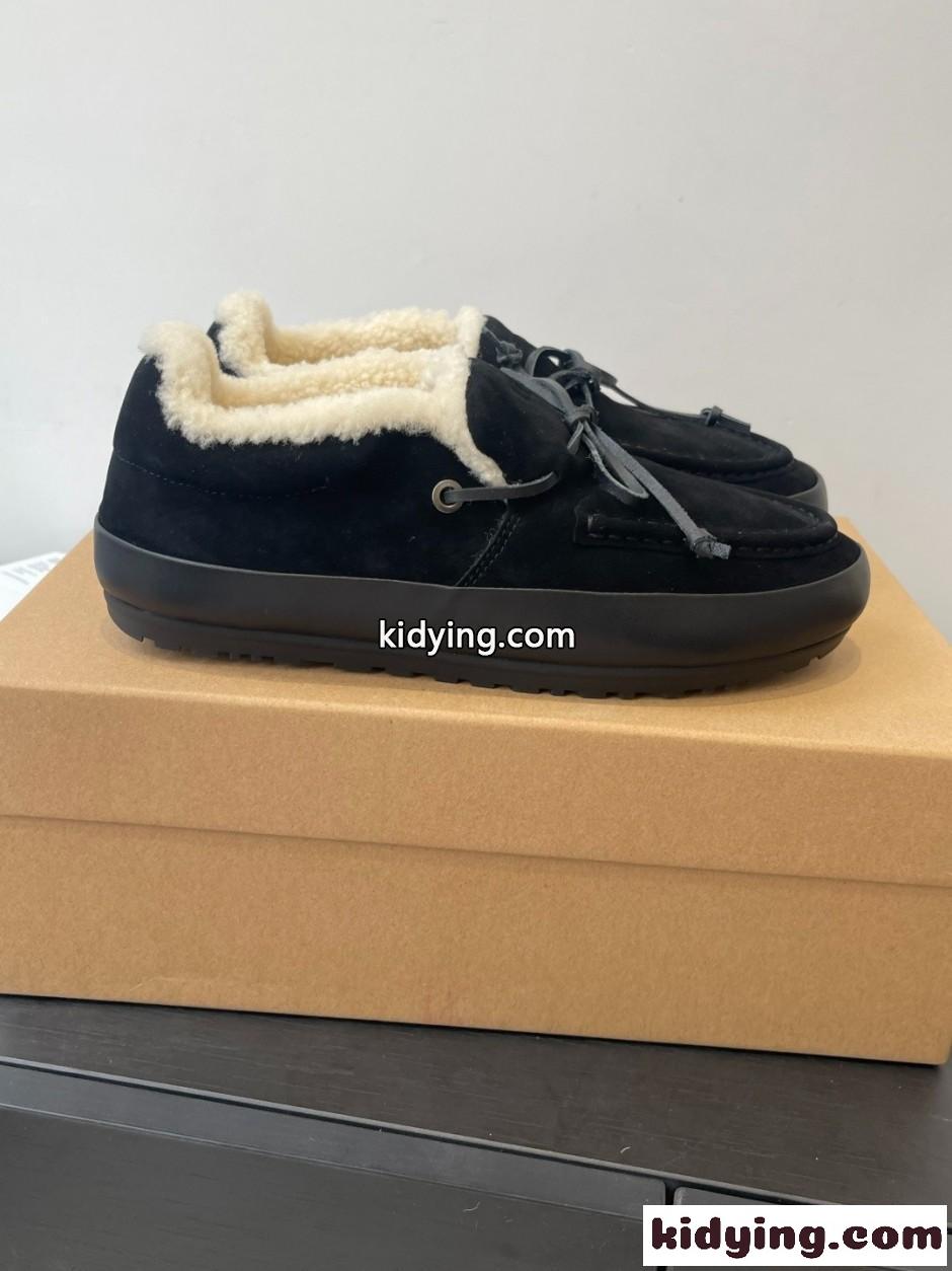 UGG アグ スーパーコピー 大人気 ムートンモカシン スリッポン ブラック-0