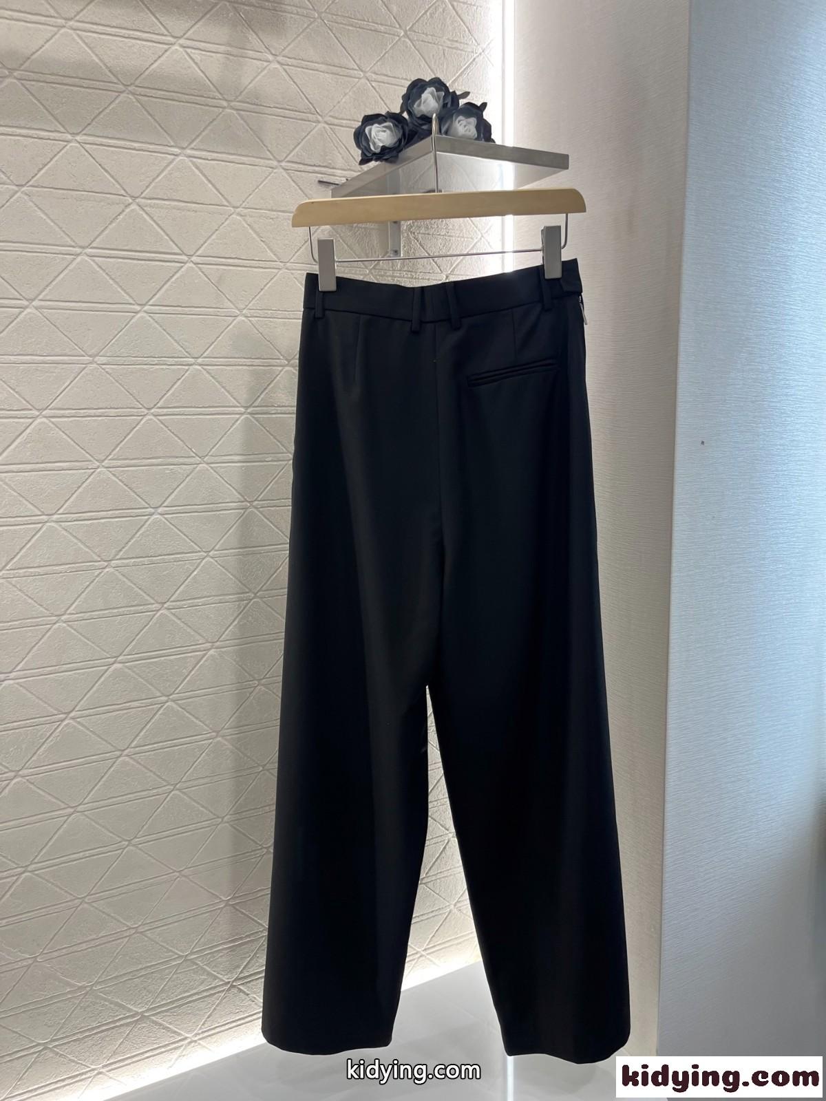 上品 エレガント ロングパンツ ロエベ パンツ コピー レディース ブラック-2